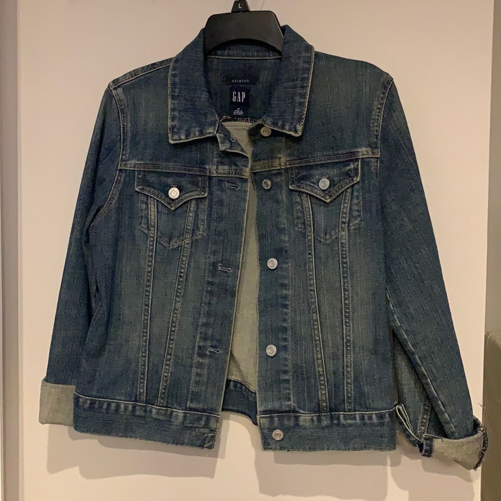 Gap Denim Jacket • 2003 - Stretch - Women’s Medium -